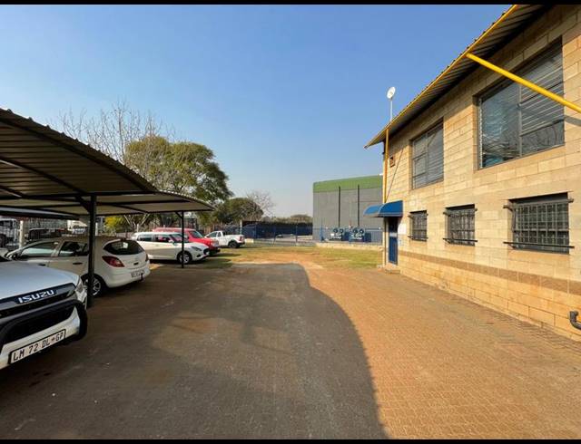 INDUSTRIAL PROPERTY TO RENT IN HENNOPSPARK
